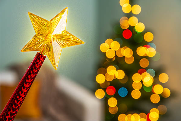 Magic Light Wand: An enchanting remote control for your Christmas tree!